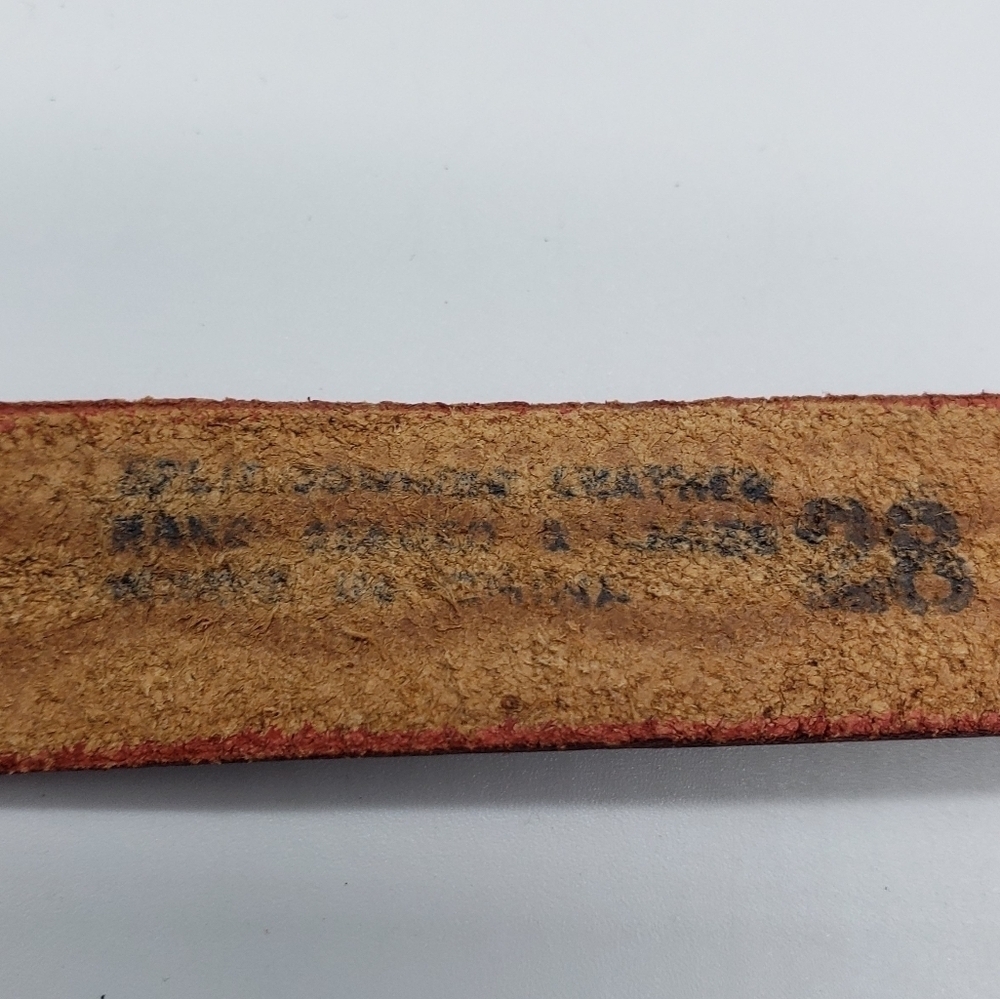 Vintage Handmade women US 26 brown belt multi bead tooled leather Native America - Picture 6 of 8